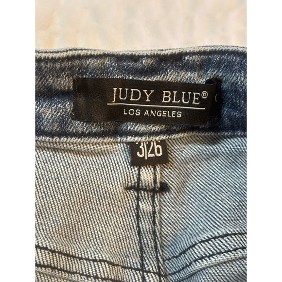 Judy Blue Jeans Women's 3/26 Washed Blue Stretch Denim‎ Slim Fit Distressed - Picture 3 of 16